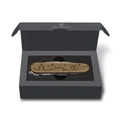 Couteau Suisse Victorinox Climber Wood All You Wish For - 2020 -Polyvalent Couteaux Magasin couteau suisse victorinox climber wood all you wish for 2020 4