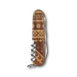 Couteau Suisse Victorinox Companion Wood Swiss Spirit - EL 2023 -Polyvalent Couteaux Magasin couteau suisse victorinox companion wood swiss spirit el 2023 2